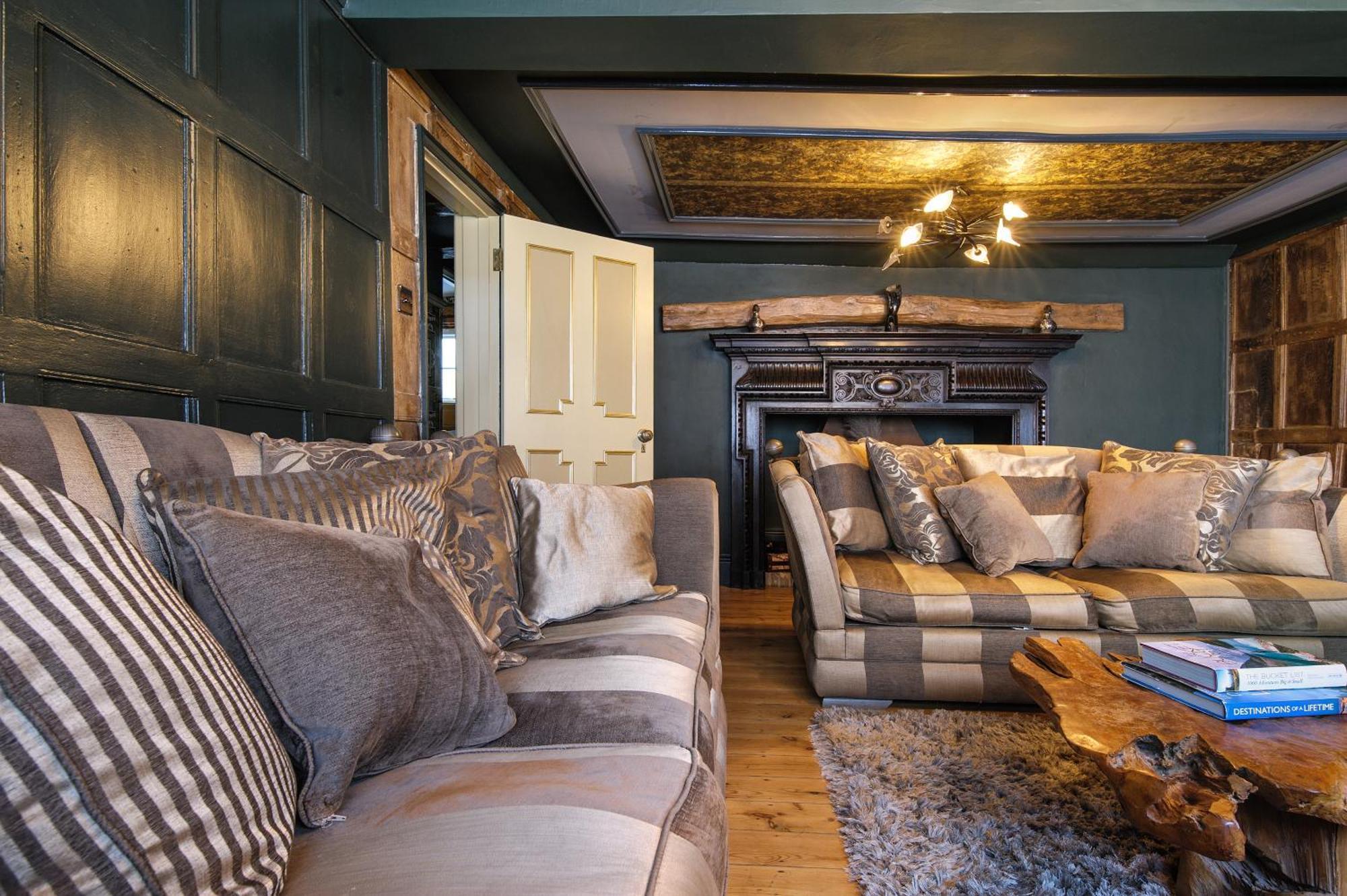 Huge Deluxe 600 Year Old Essex Manor, Hot Tub, Cinema Room, Sky Tv Saffron Walden Eksteriør billede