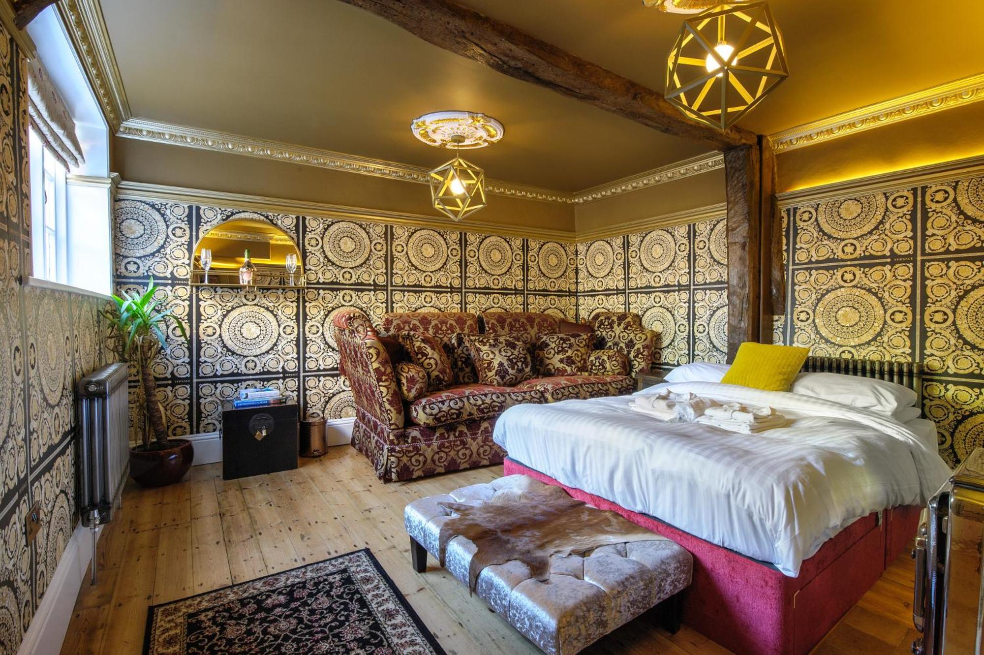 Huge Deluxe 600 Year Old Essex Manor, Hot Tub, Cinema Room, Sky Tv Saffron Walden Eksteriør billede