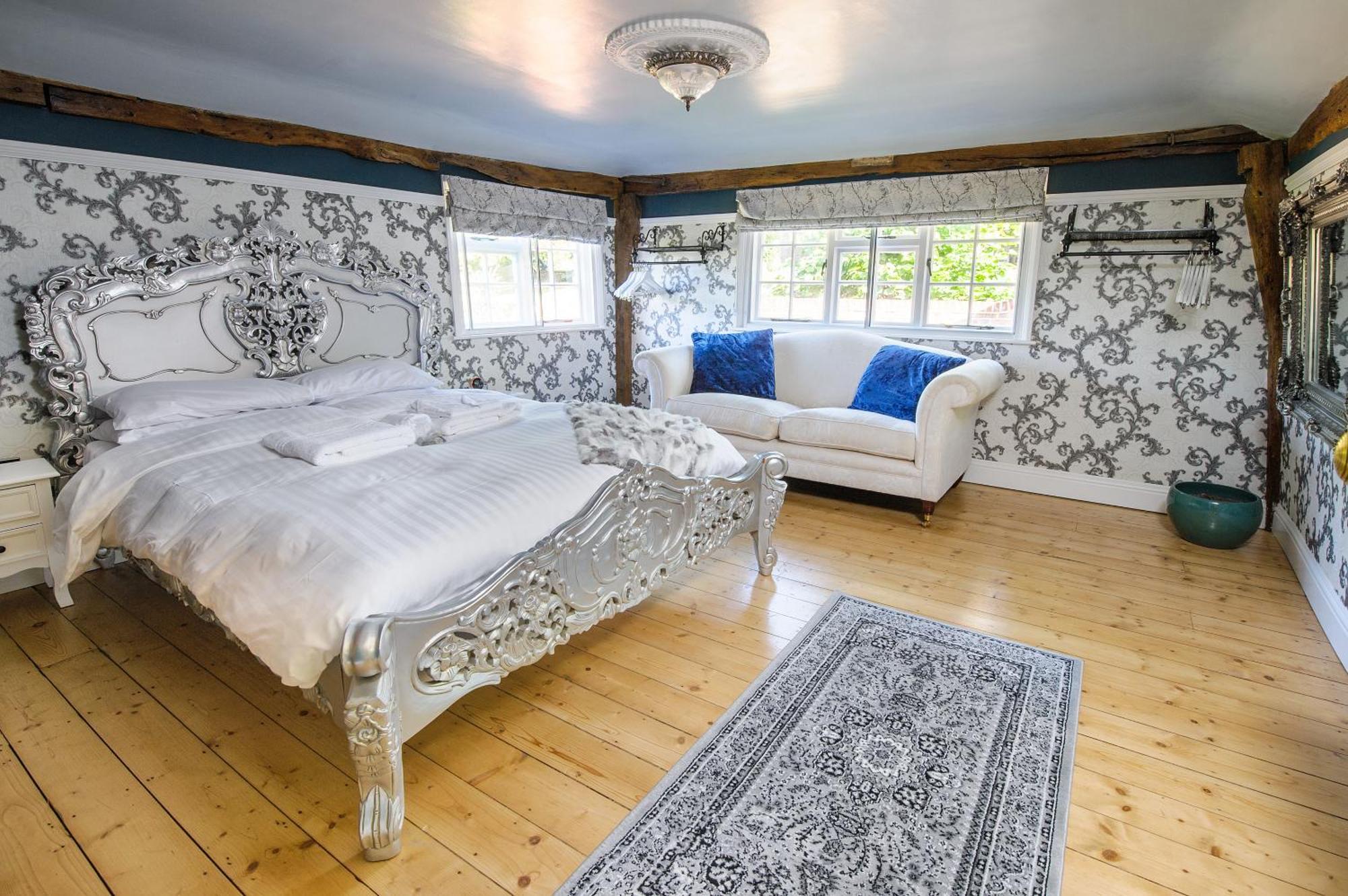 Huge Deluxe 600 Year Old Essex Manor, Hot Tub, Cinema Room, Sky Tv Saffron Walden Eksteriør billede